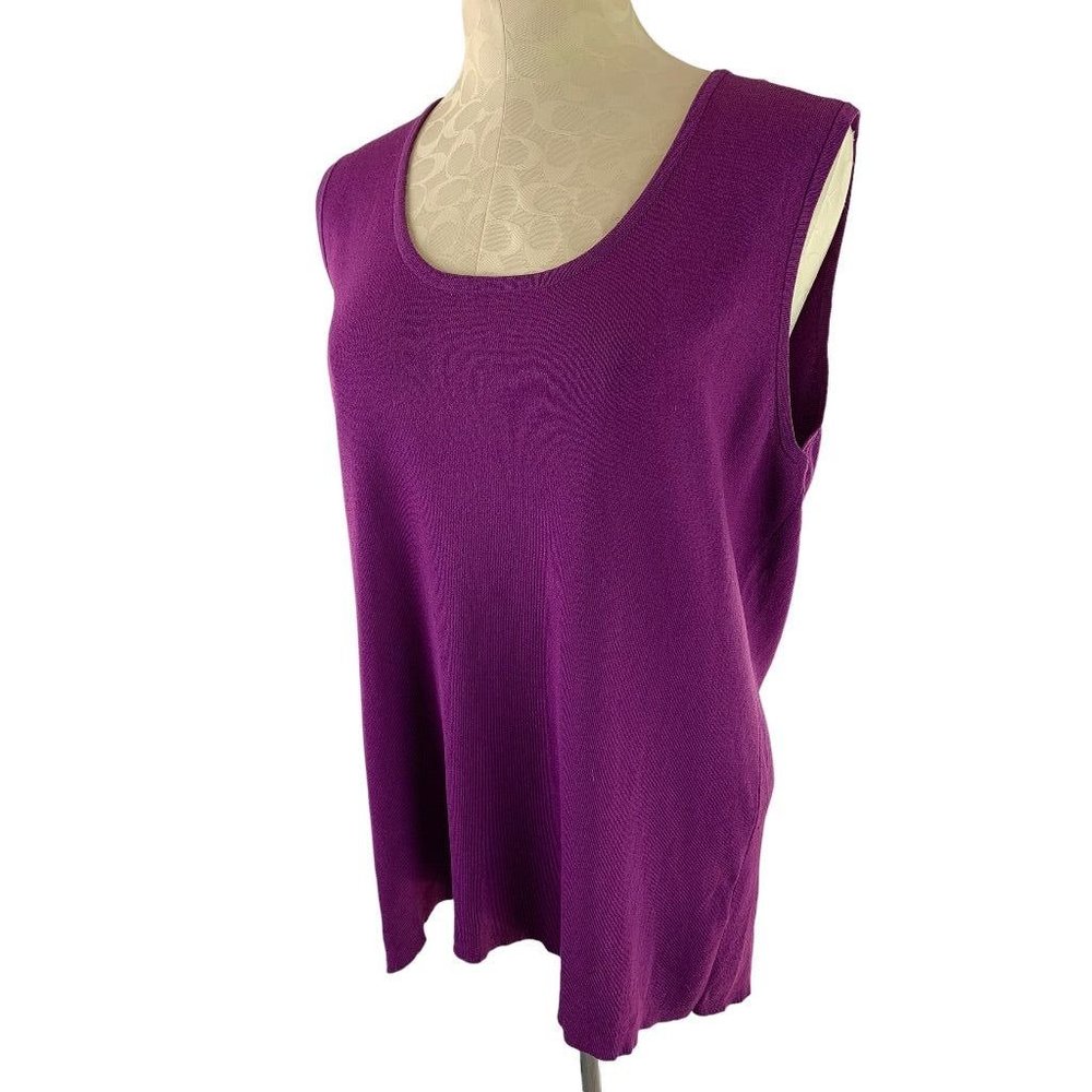 18/20 Dressbarn Woman Purple Sleeveless Pullover Sweater Shell
